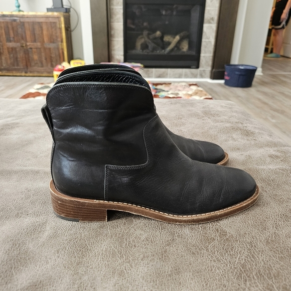 VIA SPIGA Baxter Leather Ankle Boots - Picture 5 of 10